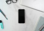 Révolution des batteries amovibles : comment un produit phare d'Apple a échappé aux foudres de l'Union Européenne