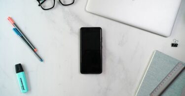 Révolution des batteries amovibles : comment un produit phare d'Apple a échappé aux foudres de l'Union Européenne