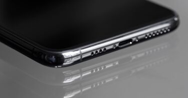 iPhone 18 Pro : Pourquoi l'écran de la future génération va révolutionner notre usage