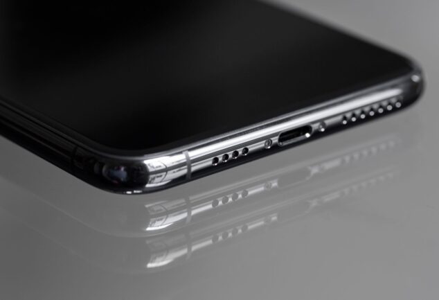 iPhone 18 Pro : Pourquoi l'écran de la future génération va révolutionner notre usage